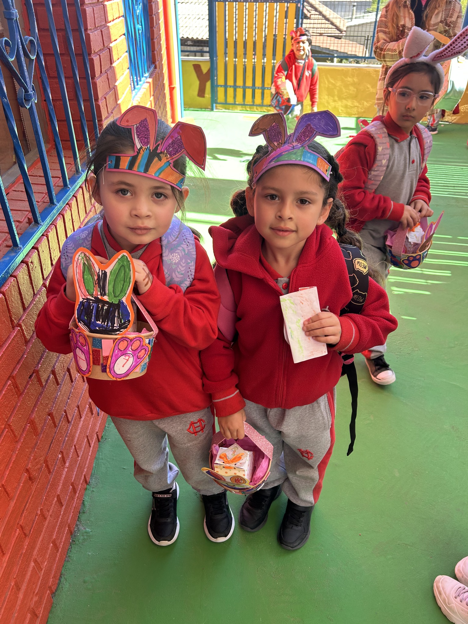 ¡Momentos dulces y llenos de alegría! 2025 - 491286877_1153893156533675_7531446347648221939_n.jpg